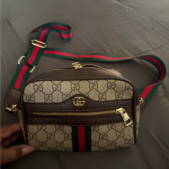 inspired  Beige cross body bag with Red and Green Accents. - Picture 2 of 6